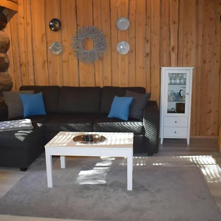 Pyhaen Kaemppae Log Apartment Vakantiehuis Pyhätunturi